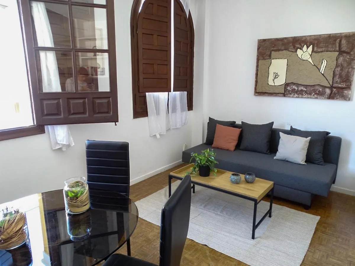 Apartamento Con Vistas A La Giralda. Sevilla