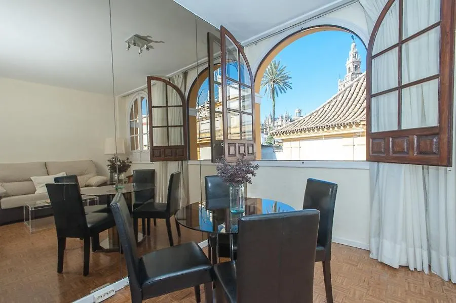 Apartamento Con Vistas A La Giralda. Sevilla