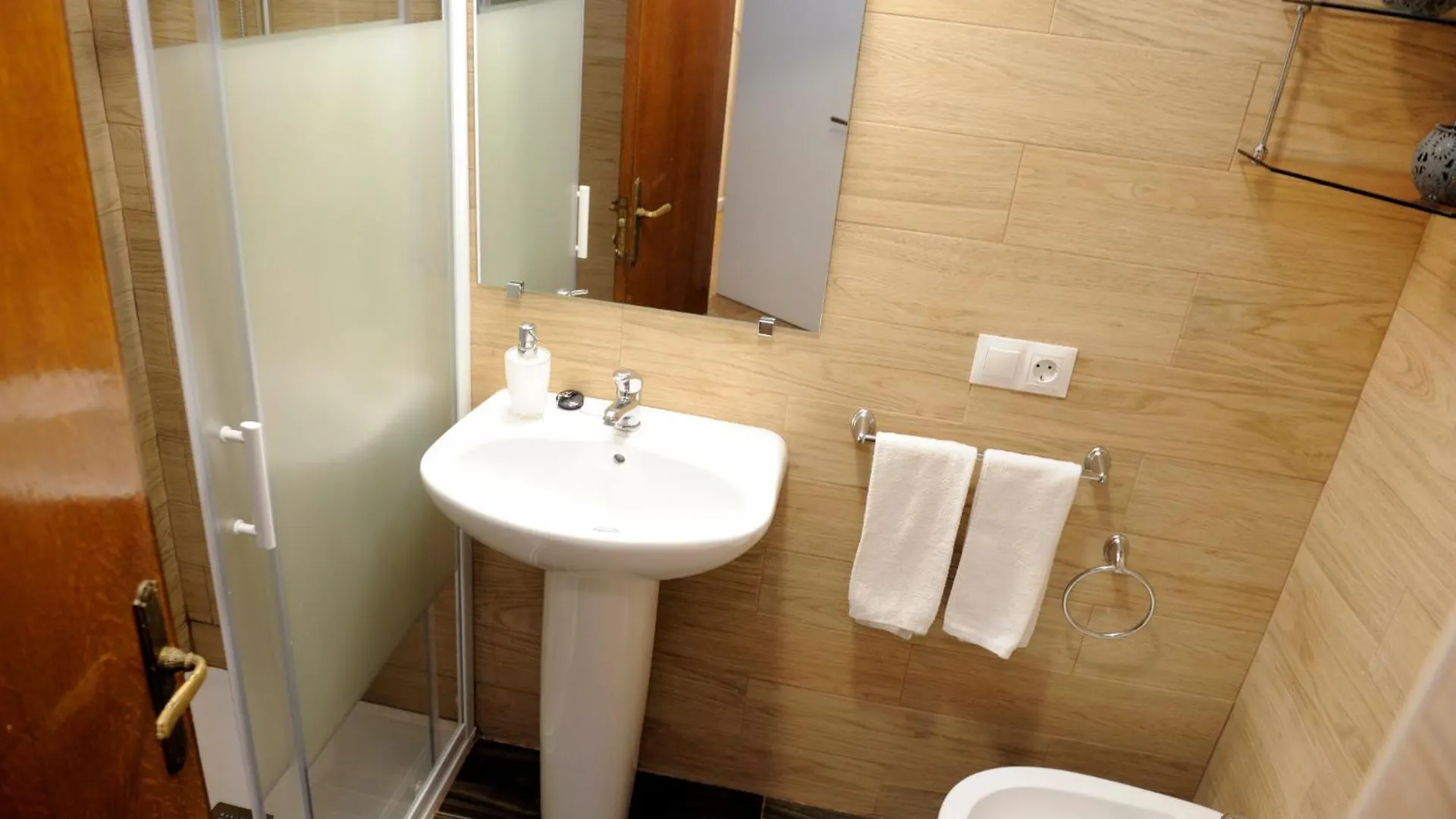 Apartamento Con Vistas A La Giralda. Sevilla