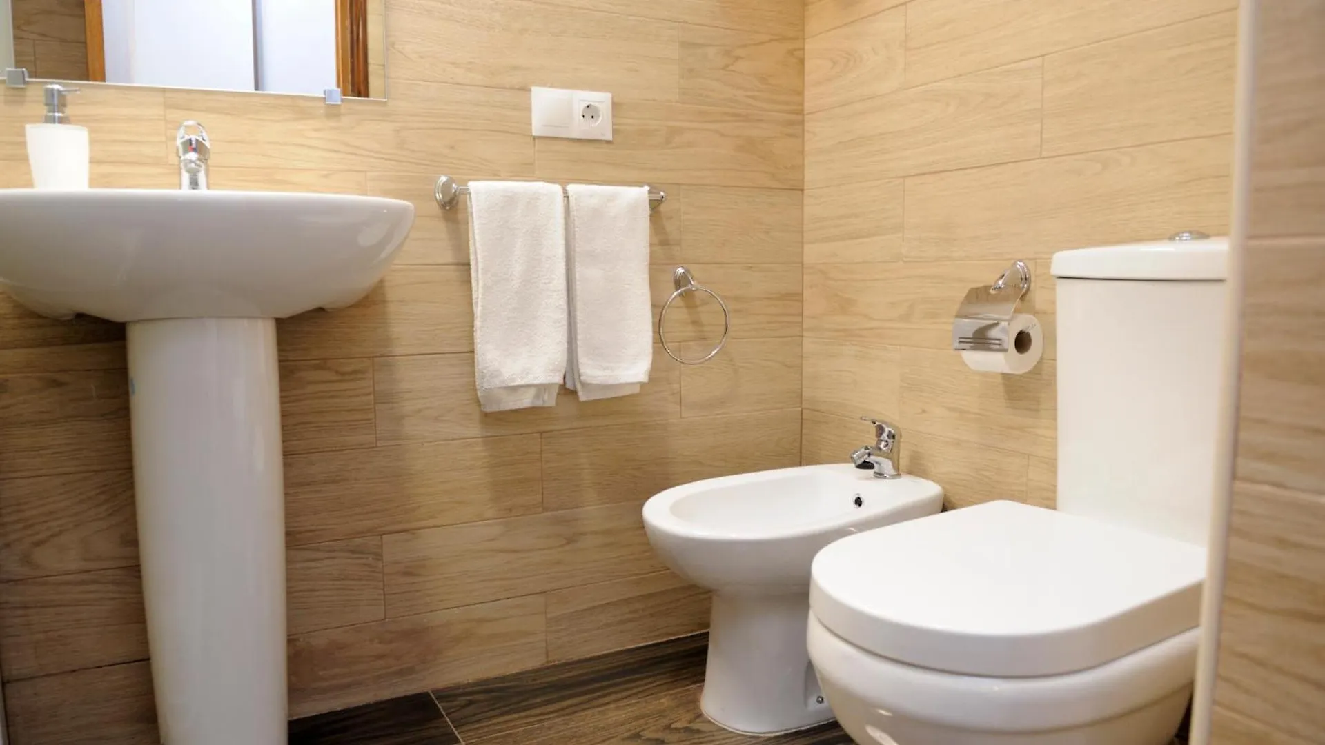 Apartamento Con Vistas A La Giralda. Sevilla